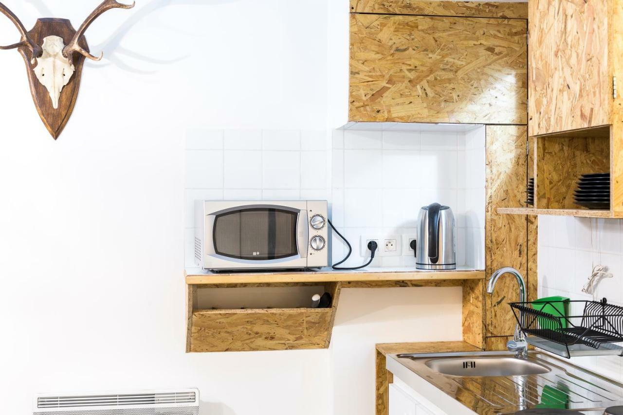 Pretty 25 M2 In A Lively District Leilighet Paris Eksteriør bilde