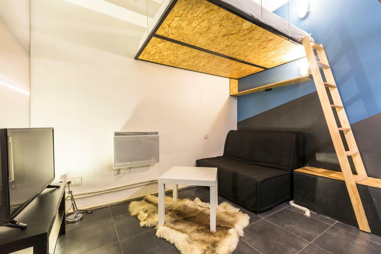 Pretty 25 M2 In A Lively District Leilighet Paris Eksteriør bilde